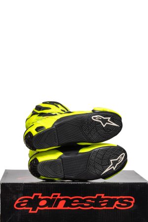Alpinestars Supertech R Vented versenycsizma